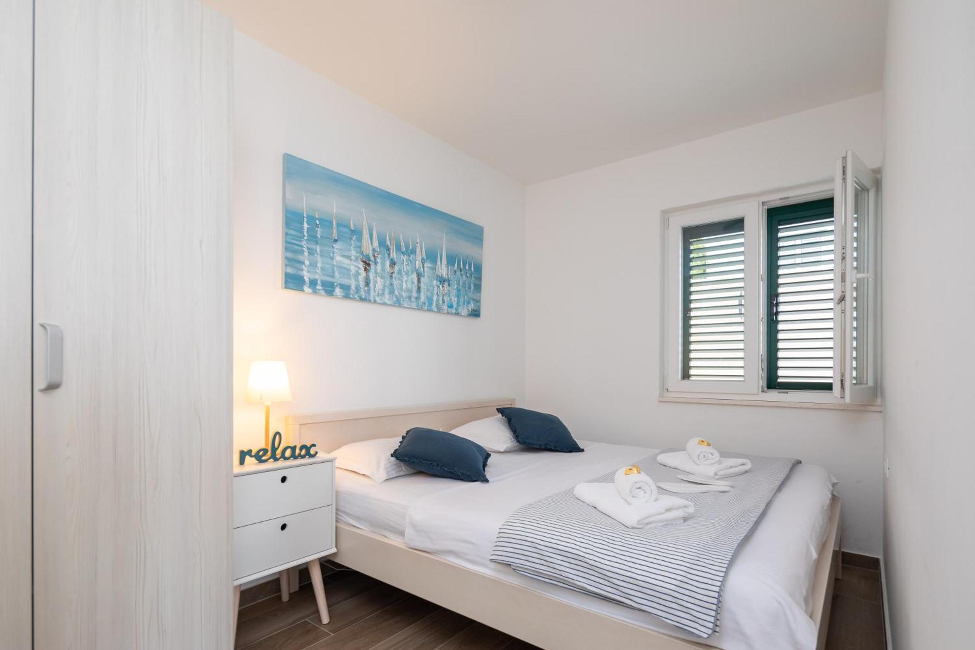 Epetium Beach Villa Split Exterior photo